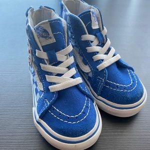 Vans Sk8-Hi Zip (Shark Week)